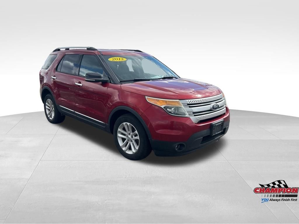 Used 2013 Ford Explorer XLT image 9