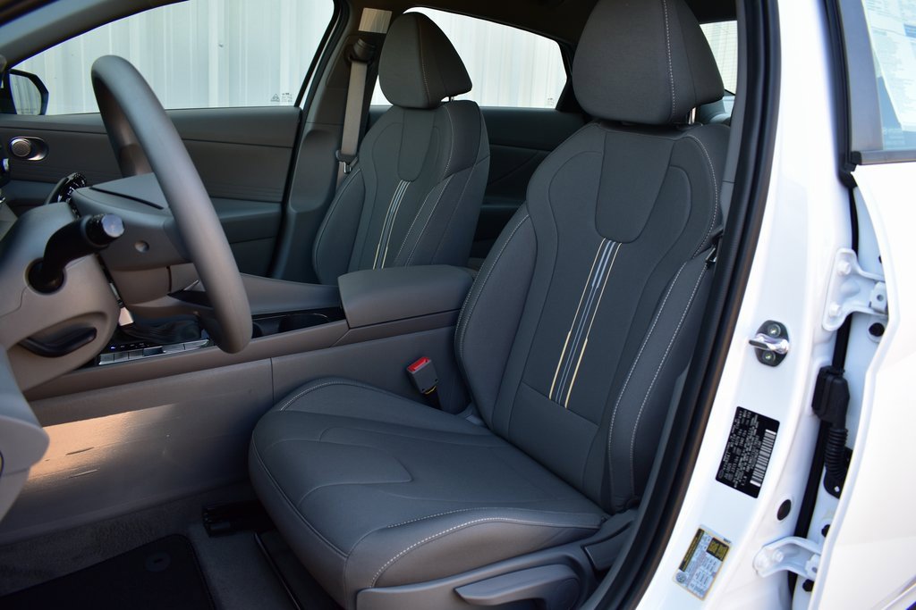 New 2025 Hyundai Elantra Blue w/ Cargo Package image 15