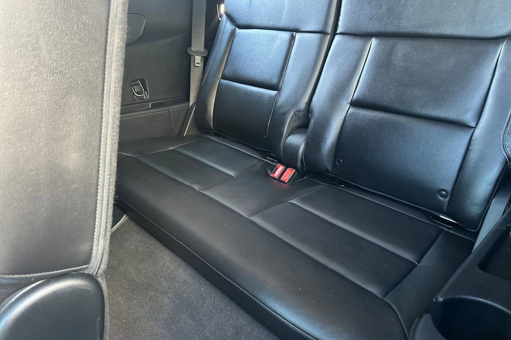 Certified 2023 Ford Explorer Limited w/ Hybrid Equipment Group 310A image 17