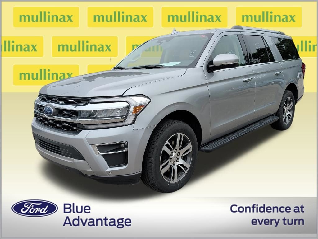 Used 2024 Ford Expedition Max Limited RWD image 2