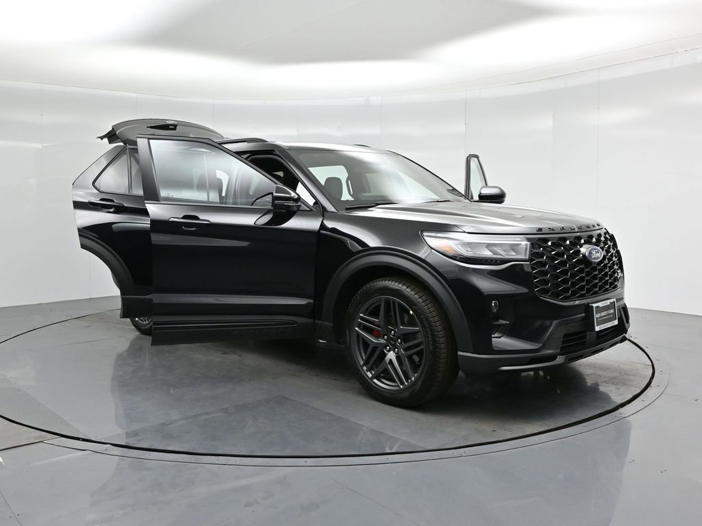 New 2025 Ford Explorer ST w/ Sun And Sound Package image 38