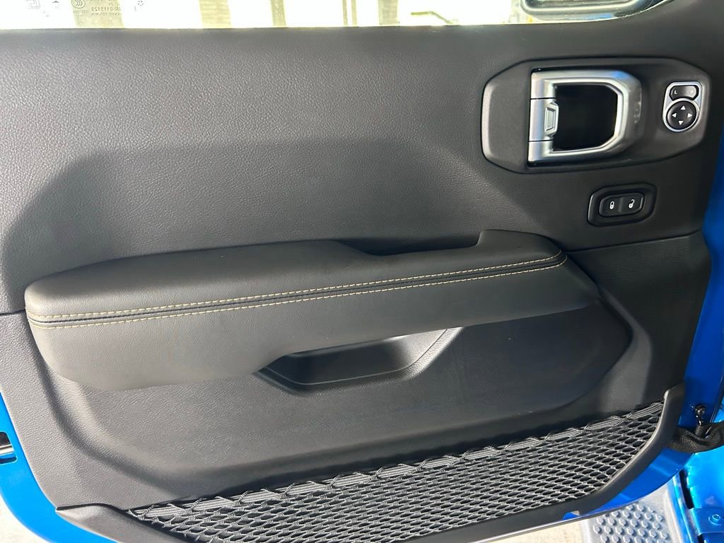 New 2026 Jeep Wrangler Sahara image 10