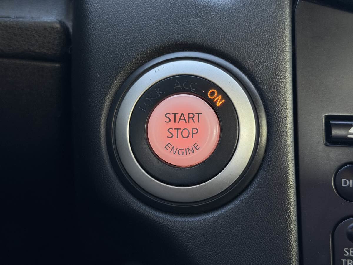 Used 2011 Nissan 370Z Touring w/ Sport Pkg image 30