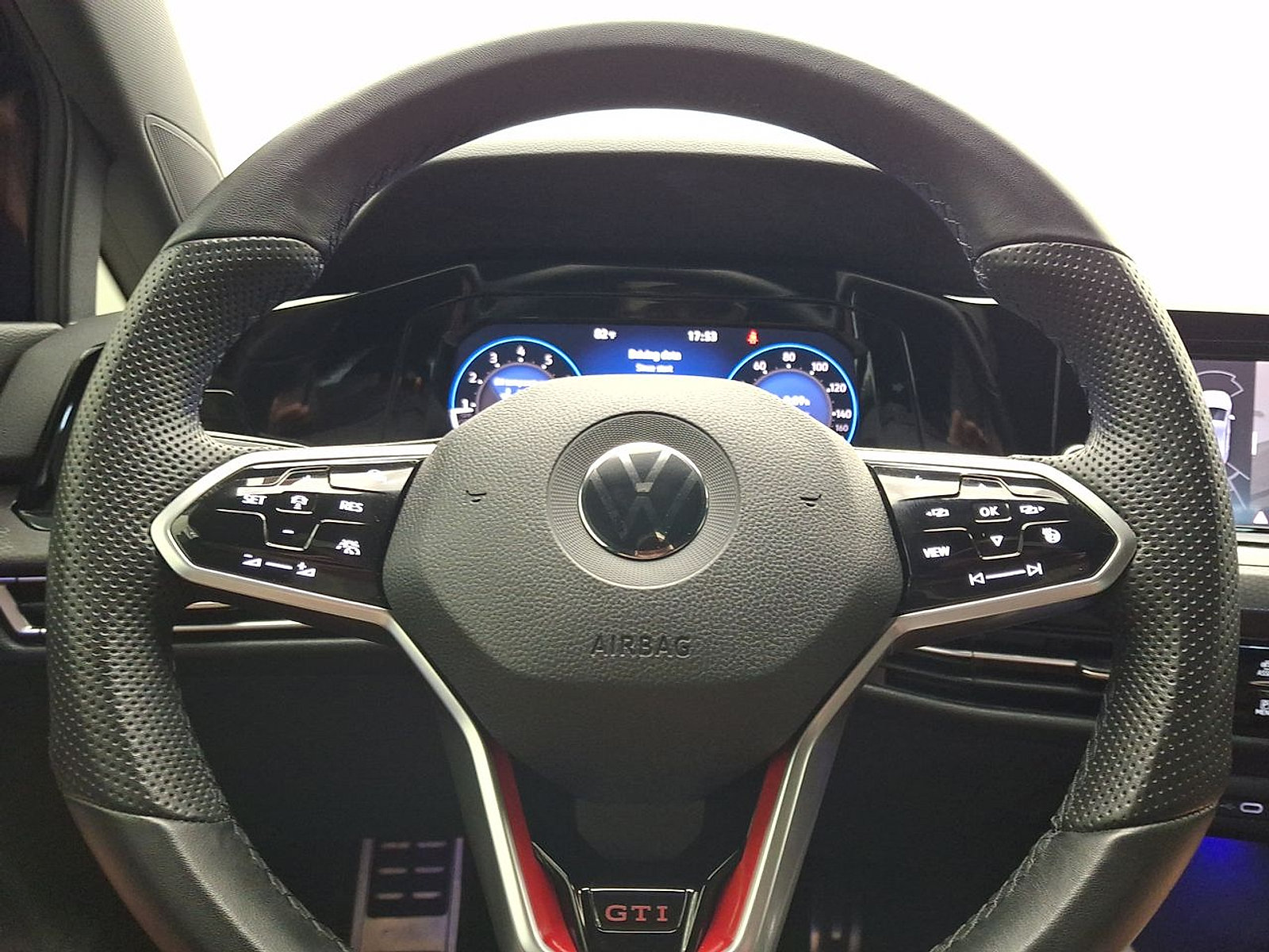 Used 2022 Volkswagen GTI S FWD image 19