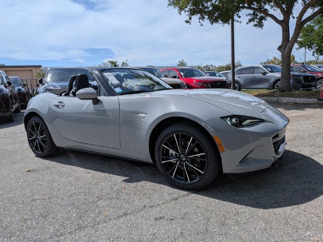 New 2026 MAZDA MX-5 Miata Grand Touring RWD image 2