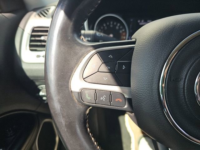 Used 2020 Jeep Compass Latitude image 20