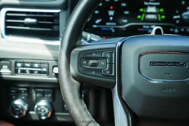 Used 2023 GMC Yukon Denali Ultimate AWD/4WD image 65