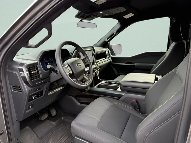 Used 2025 Ford F150 STX w/ Equipment Group 200A AWD/4WD image 4