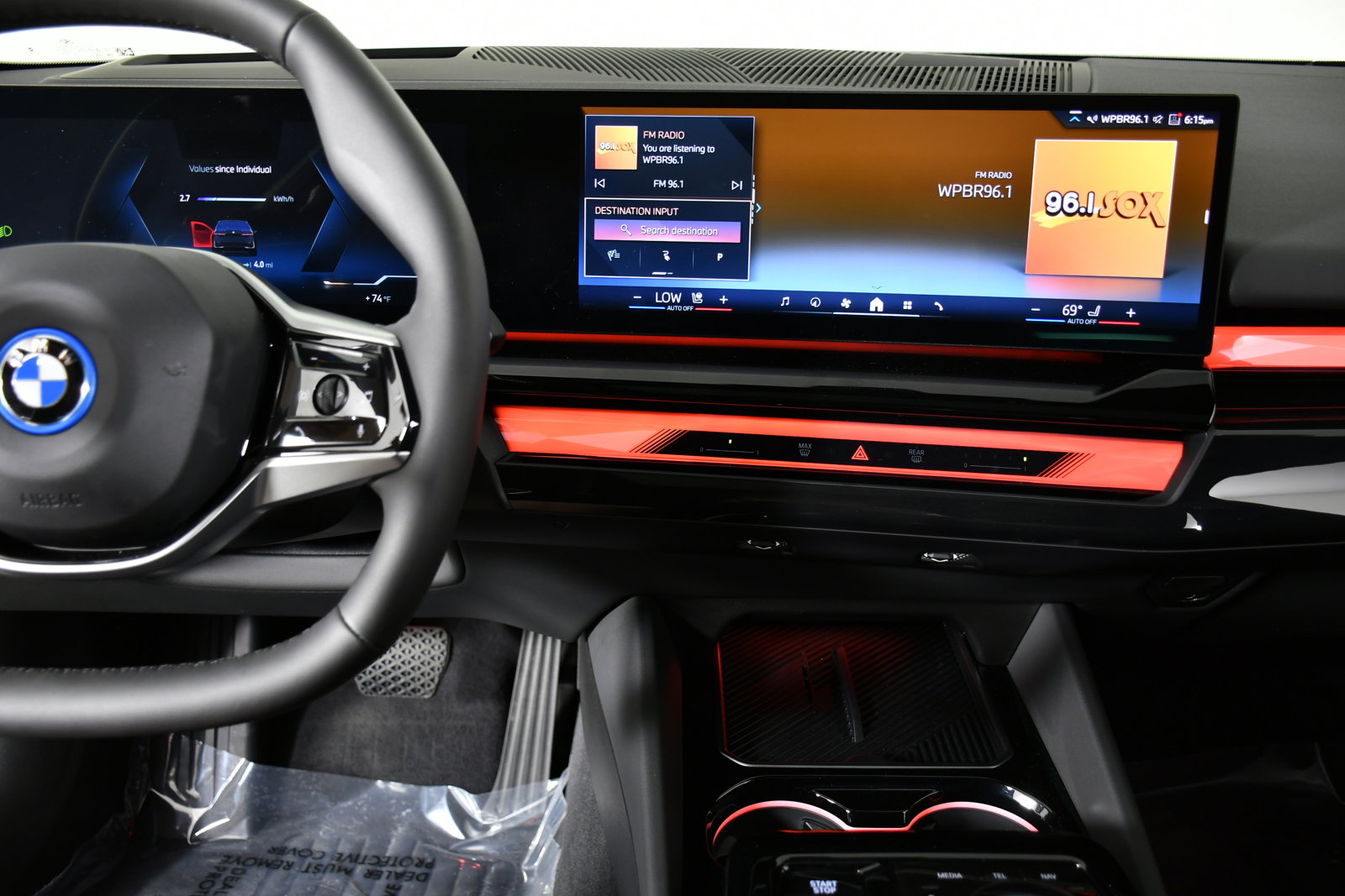 Used 2025 BMW i5 xDrive40 w/ Premium Package image 15