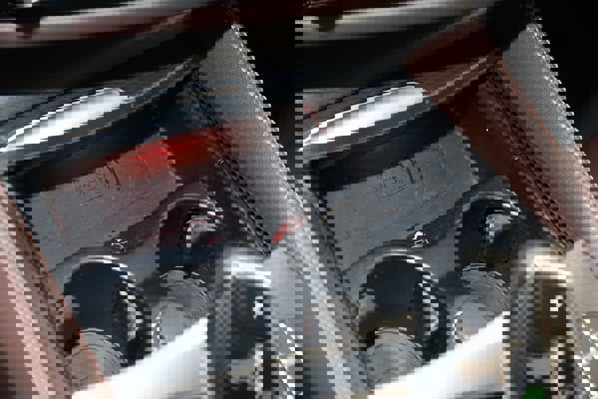 Used 2023 BMW M550i xDrive image 36