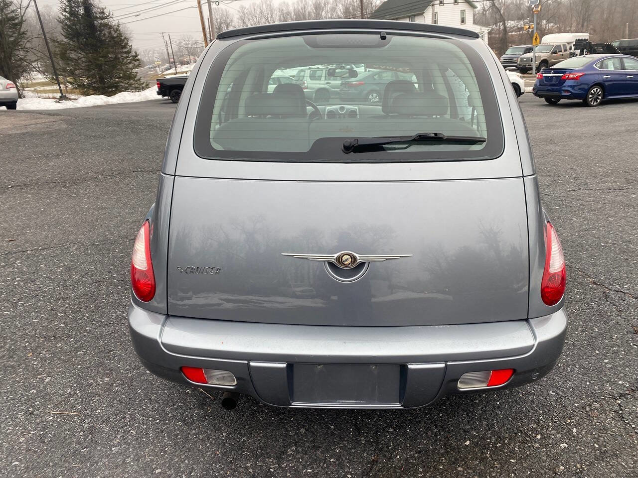 Used 2009 Chrysler PT Cruiser FWD image 8