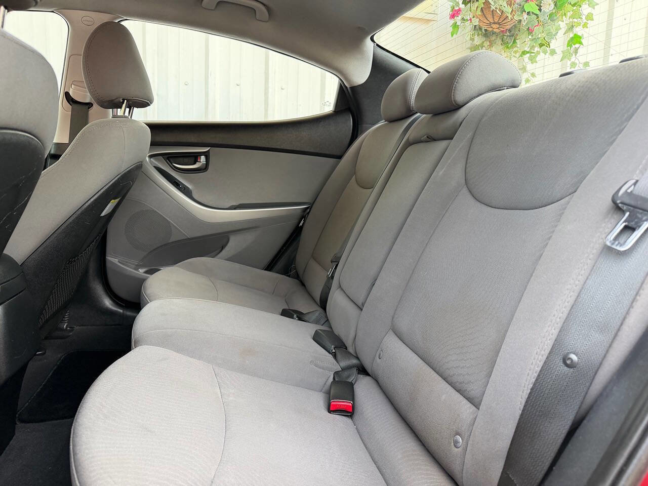 Used 2016 Hyundai Elantra SE image 22