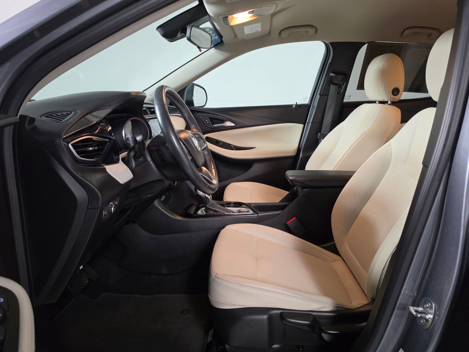 Used 2022 Buick Encore GX Preferred image 14