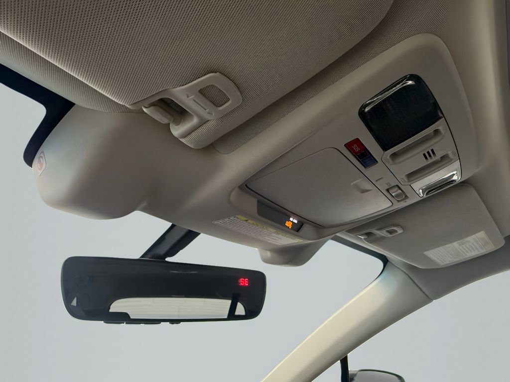 Used 2019 Subaru Outback 2.5i Limited w/ Popular Package #2 image 28