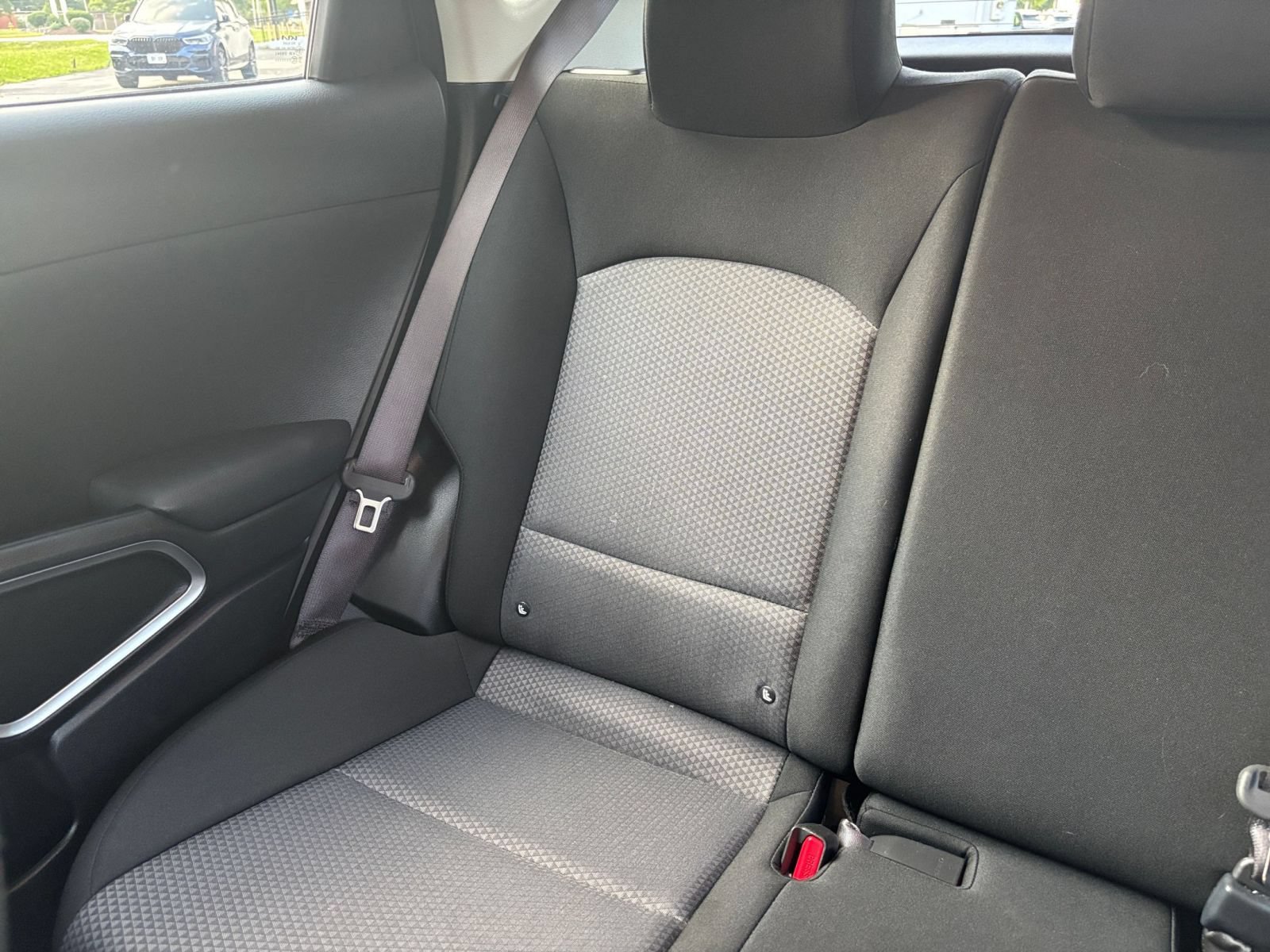Used 2025 Kia Soul LX w/ LX Technology Package FWD image 36