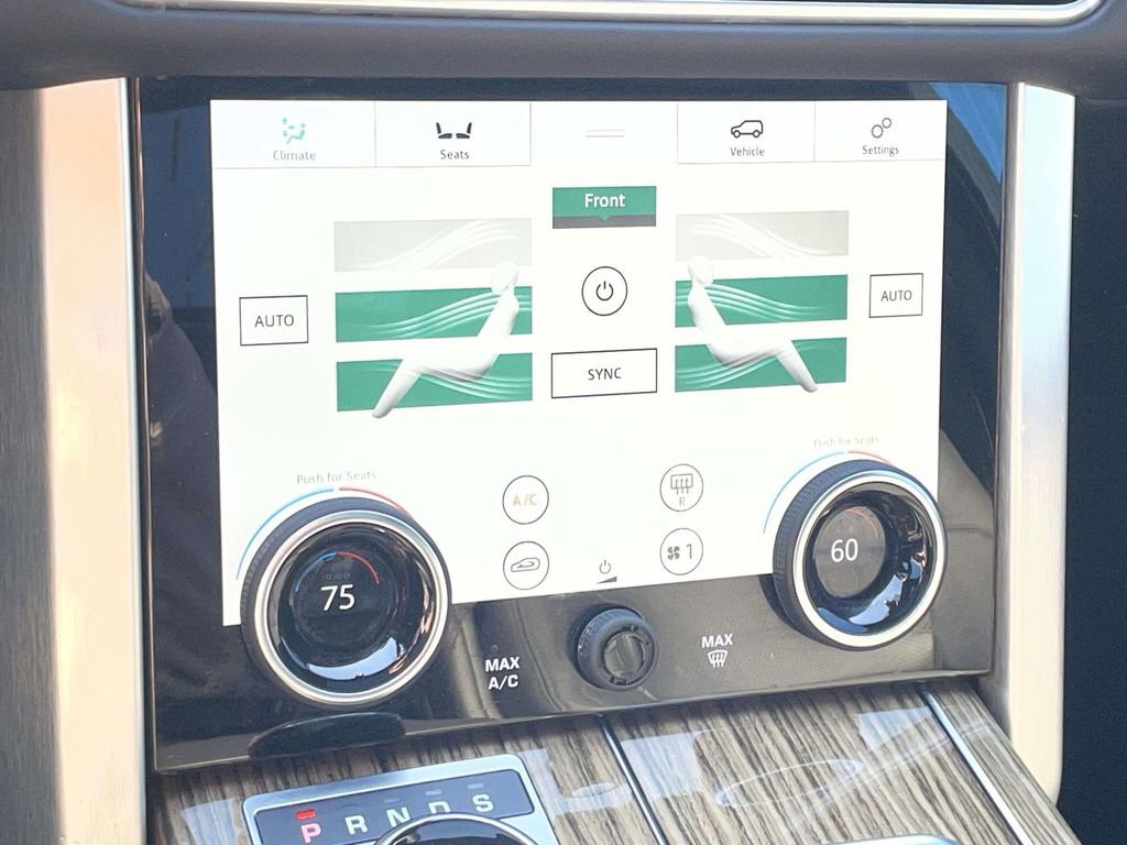 Used 2019 Land Rover Range Rover Long Wheelbase Supercharged image 26