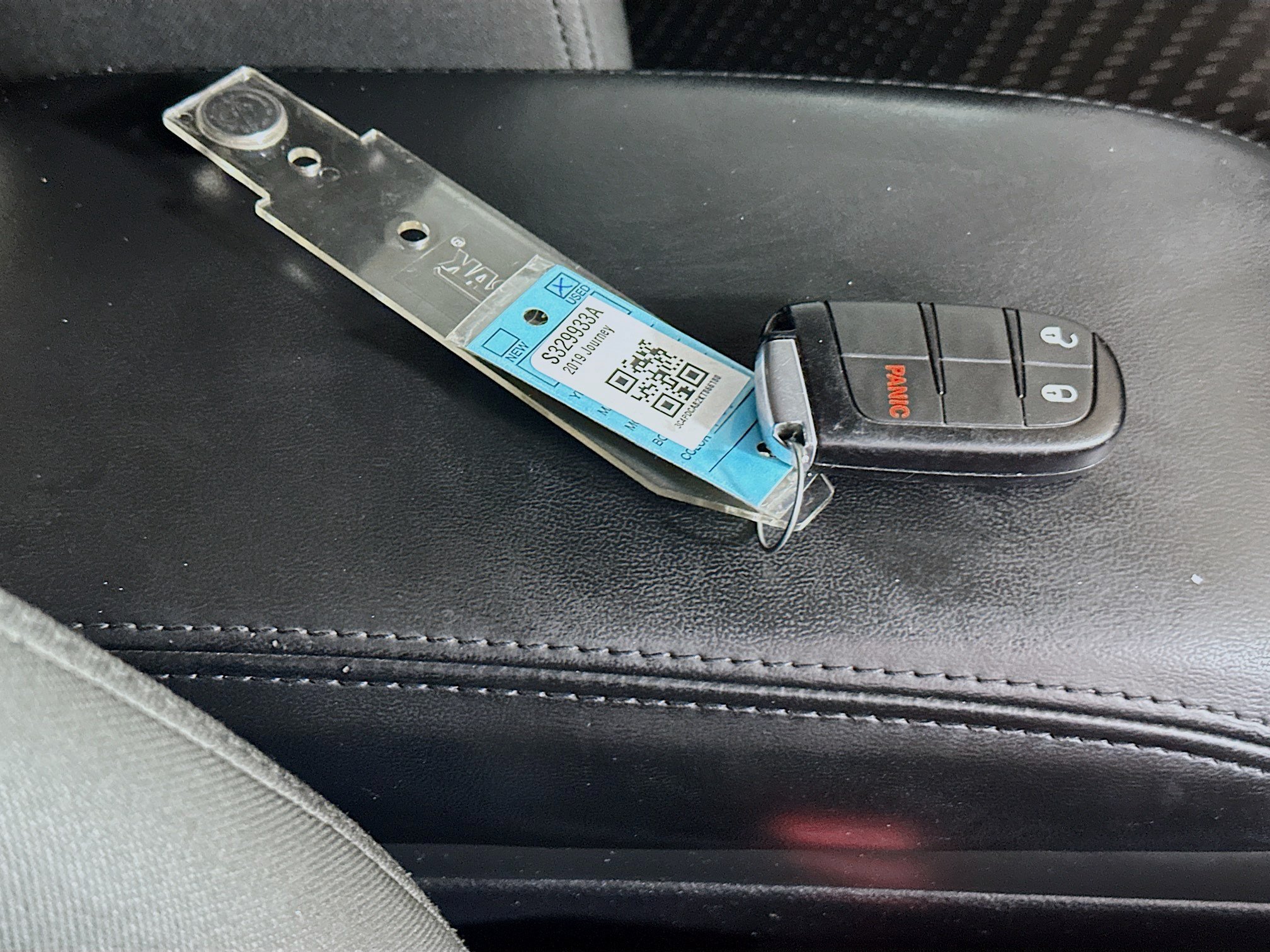 Used 2019 Dodge Journey SE FWD image 33