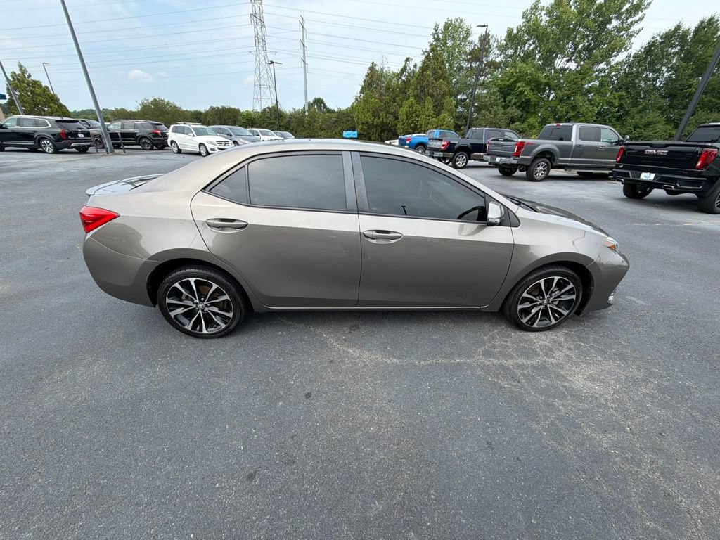 Used 2019 Toyota Corolla SE FWD image 17