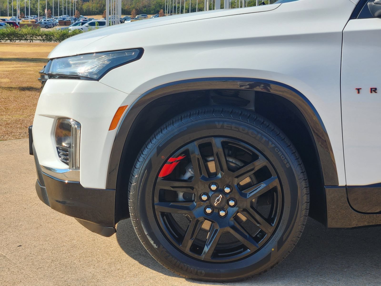Used 2023 Chevrolet Traverse Premier w/ Redline Edition FWD image 13