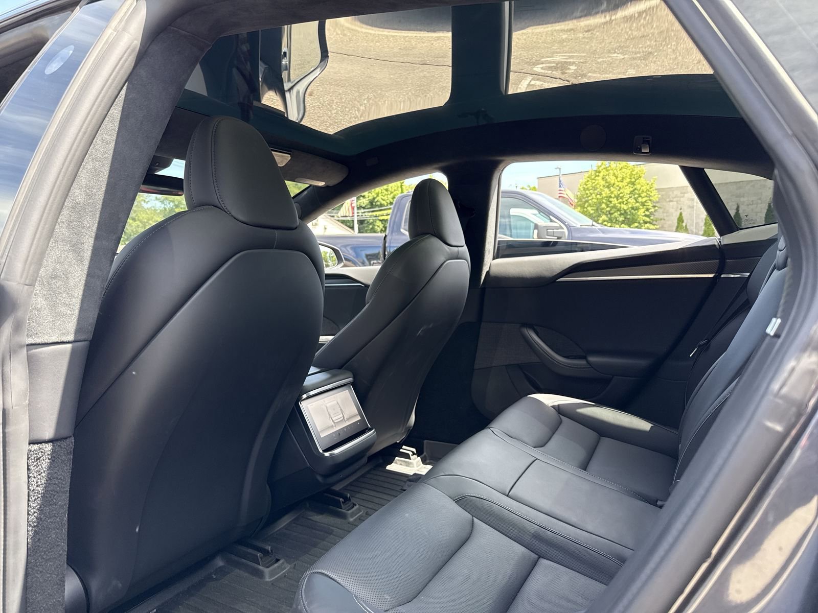 Used 2022 Tesla Model S Plaid AWD/4WD image 21