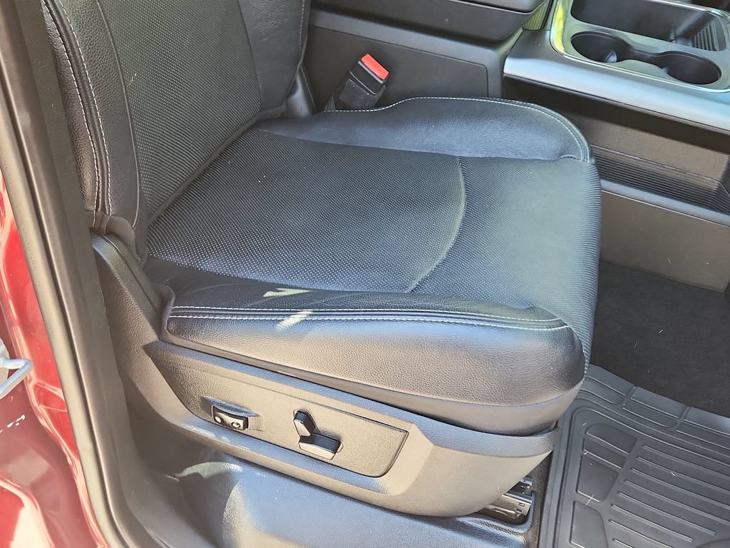 Used 2017 RAM 1500 Sport w/ Sport Premium Group AWD/4WD image 14