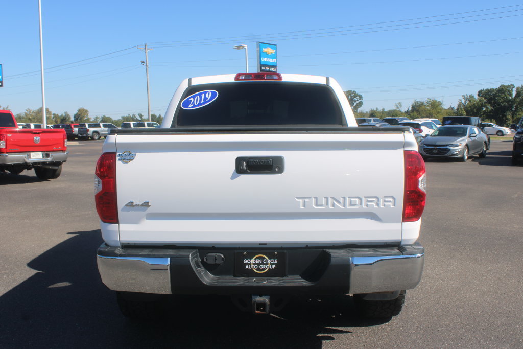 Used 2019 Toyota Tundra SR5 w/ SR5 Upgrade Package AWD/4WD image 8