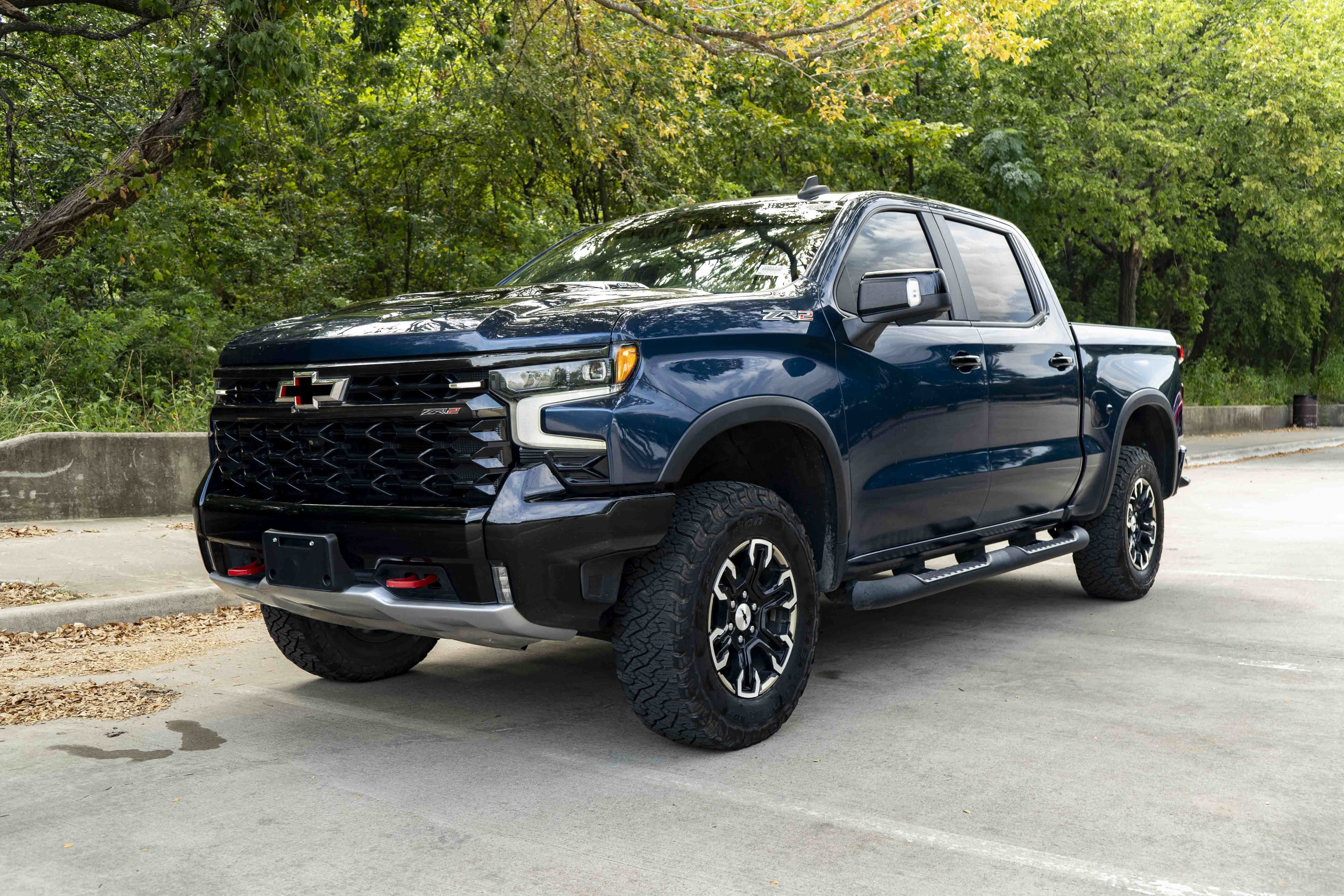 Used 2022 Chevrolet Silverado 1500 ZR2 w/ Technology Package AWD/4WD image 5
