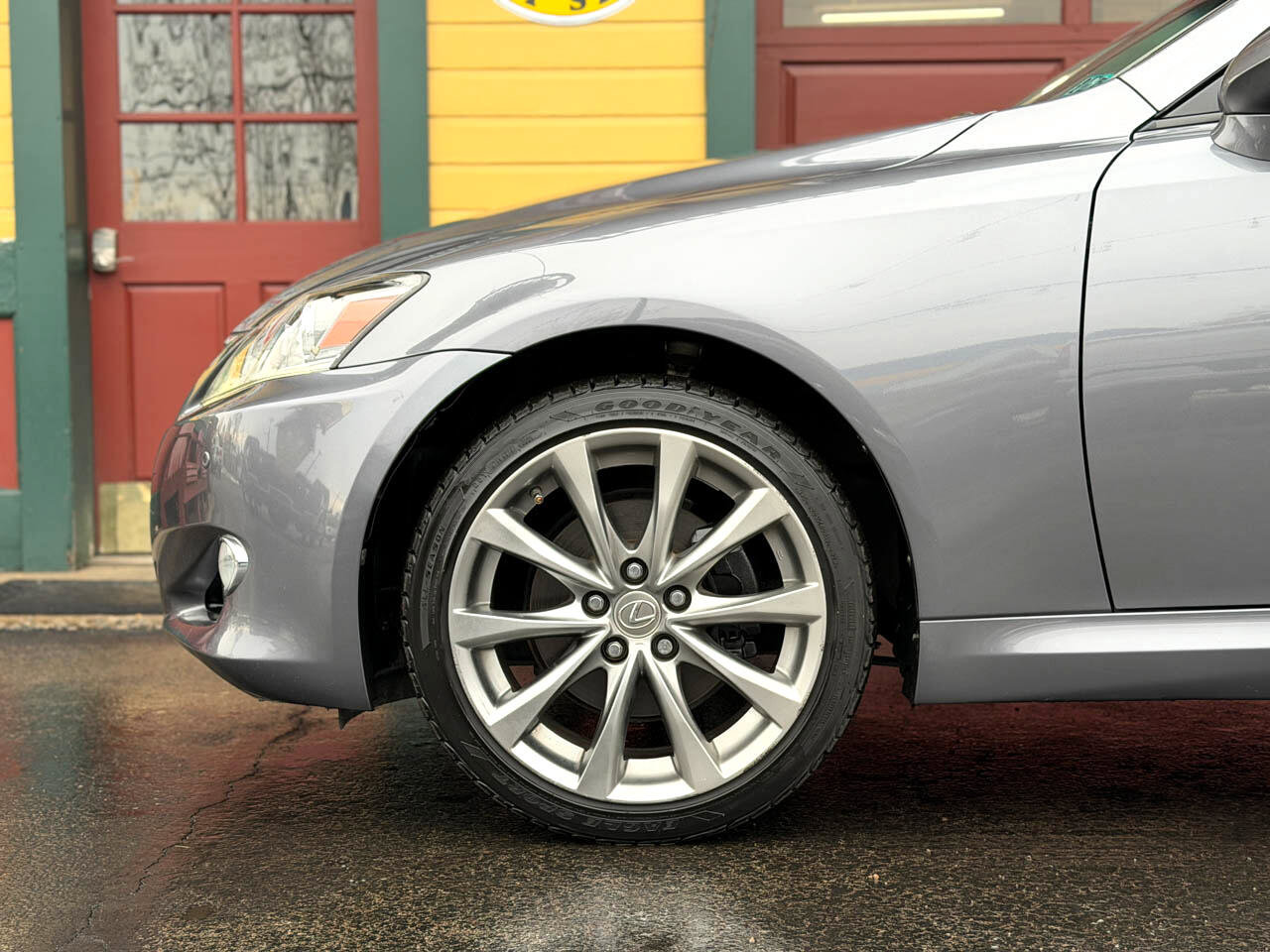 Used 2015 Lexus IS 250C 250 image 31