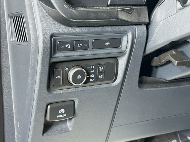 Certified 2022 Ford F150 XLT w/ Equipment Group 302A High image 10