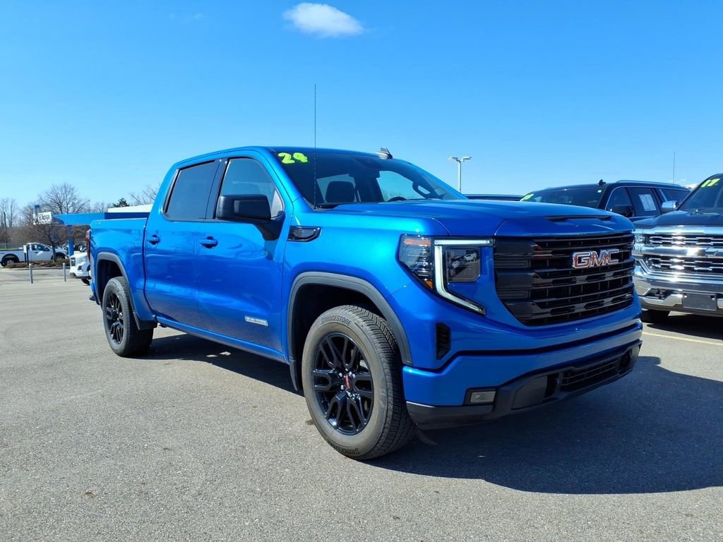 Used 2024 GMC Sierra 1500 Elevation image 3