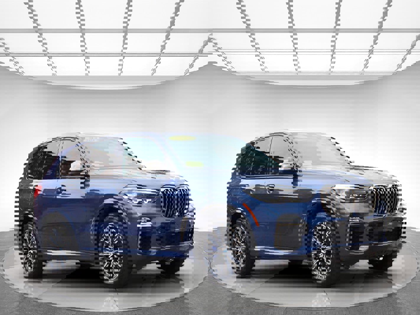 Used 2020 BMW X5 M50i w/ Premium Package image 3