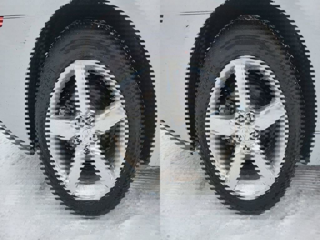 Used 2015 Chevrolet Camaro LT w/ 1LT Preferred Package image 5