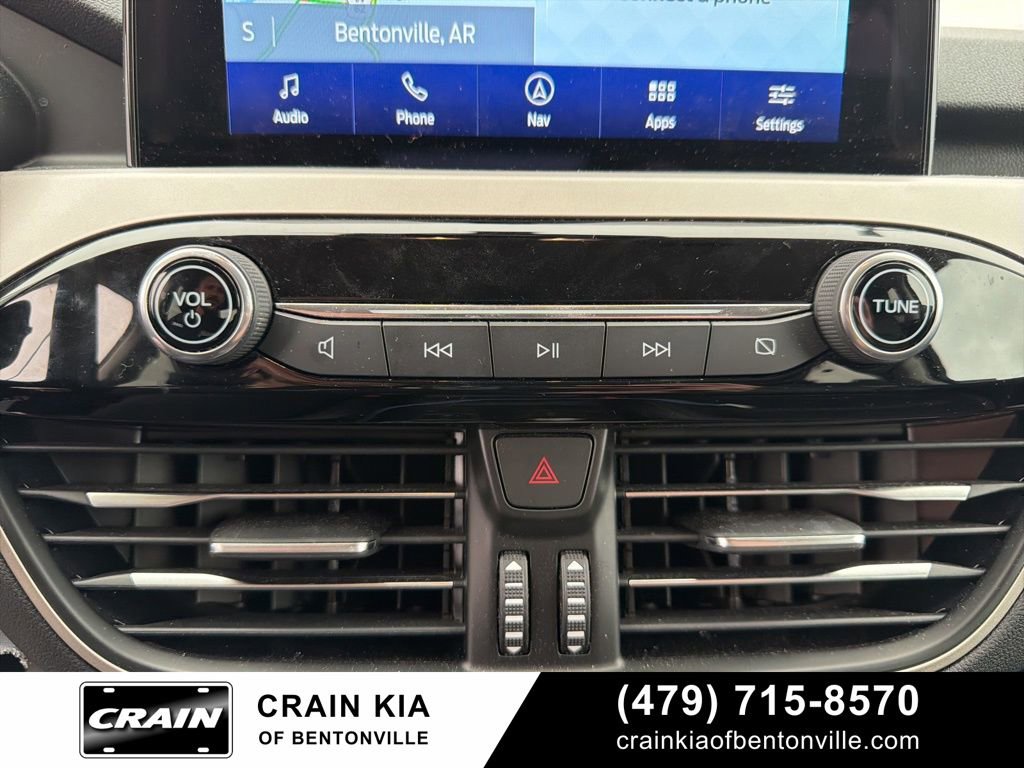 Used 2022 Ford Escape SEL image 20