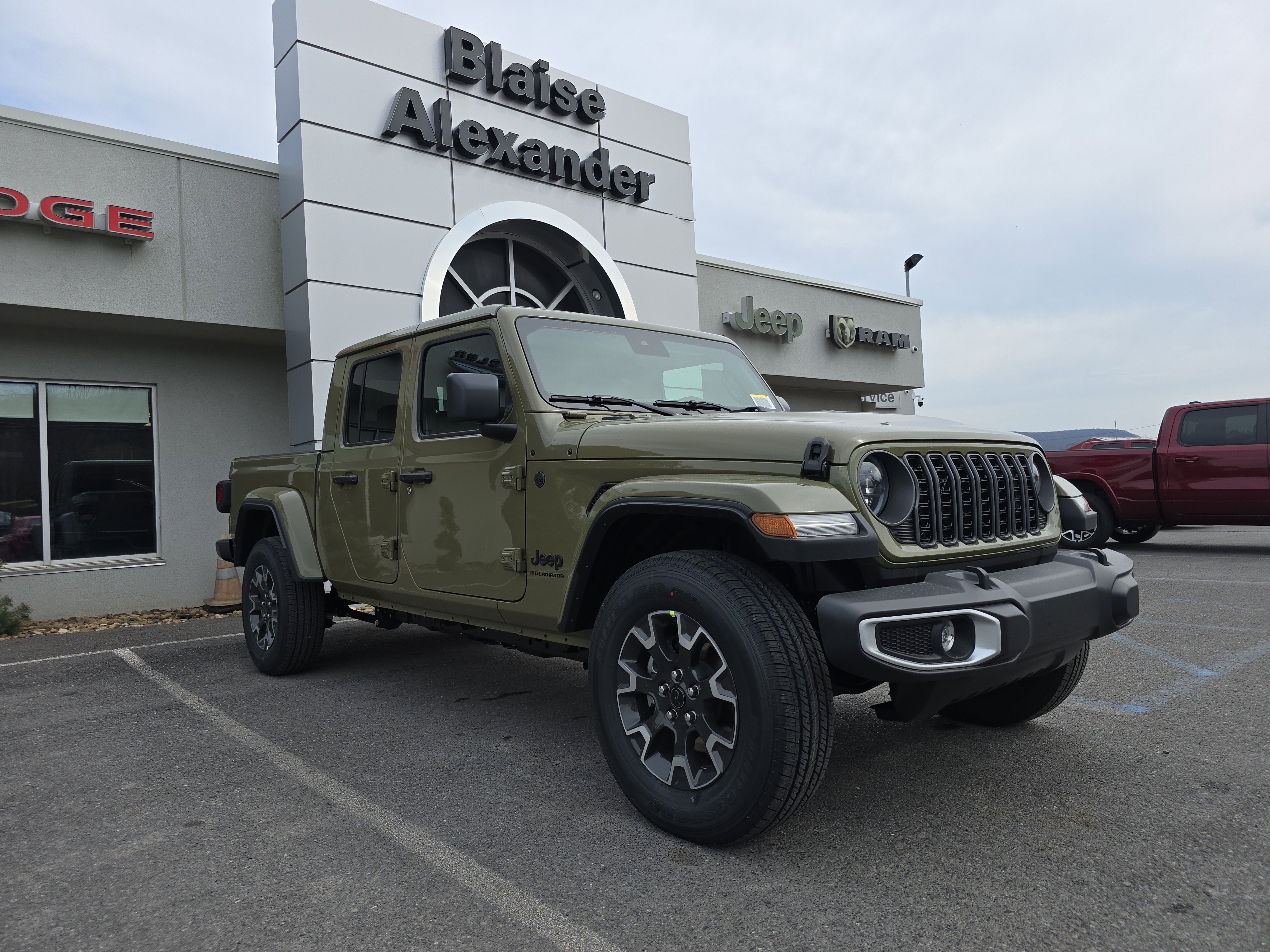 New 2025 Jeep Gladiator Sport w/ Premium Package image 1