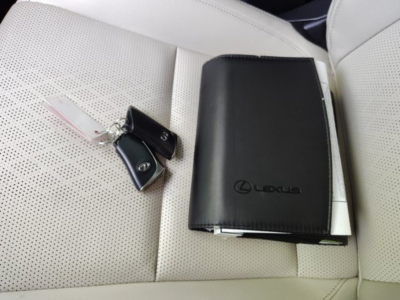 Used 2024 Lexus RX 350 Premium Plus w/ Convenience Package FWD image 22