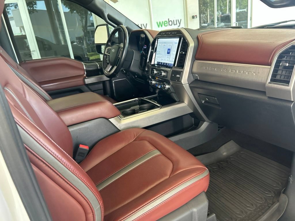 Used 2022 Ford F350 Platinum w/ FX4 Off-Road Package AWD/4WD image 29