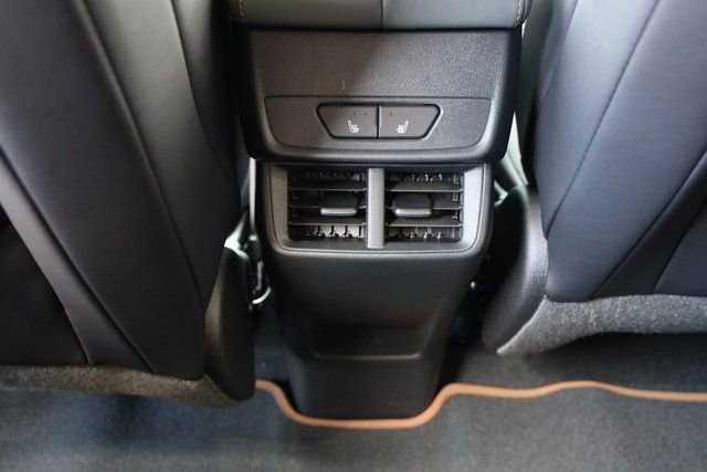 New 2026 GMC Terrain AT4 w/ Convenience Package III image 28