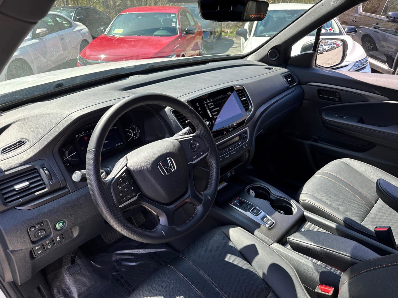 Used 2023 Honda Passport TrailSport image 13