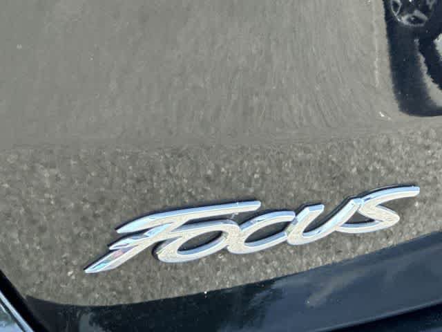 Used 2018 Ford Focus SE FWD image 25