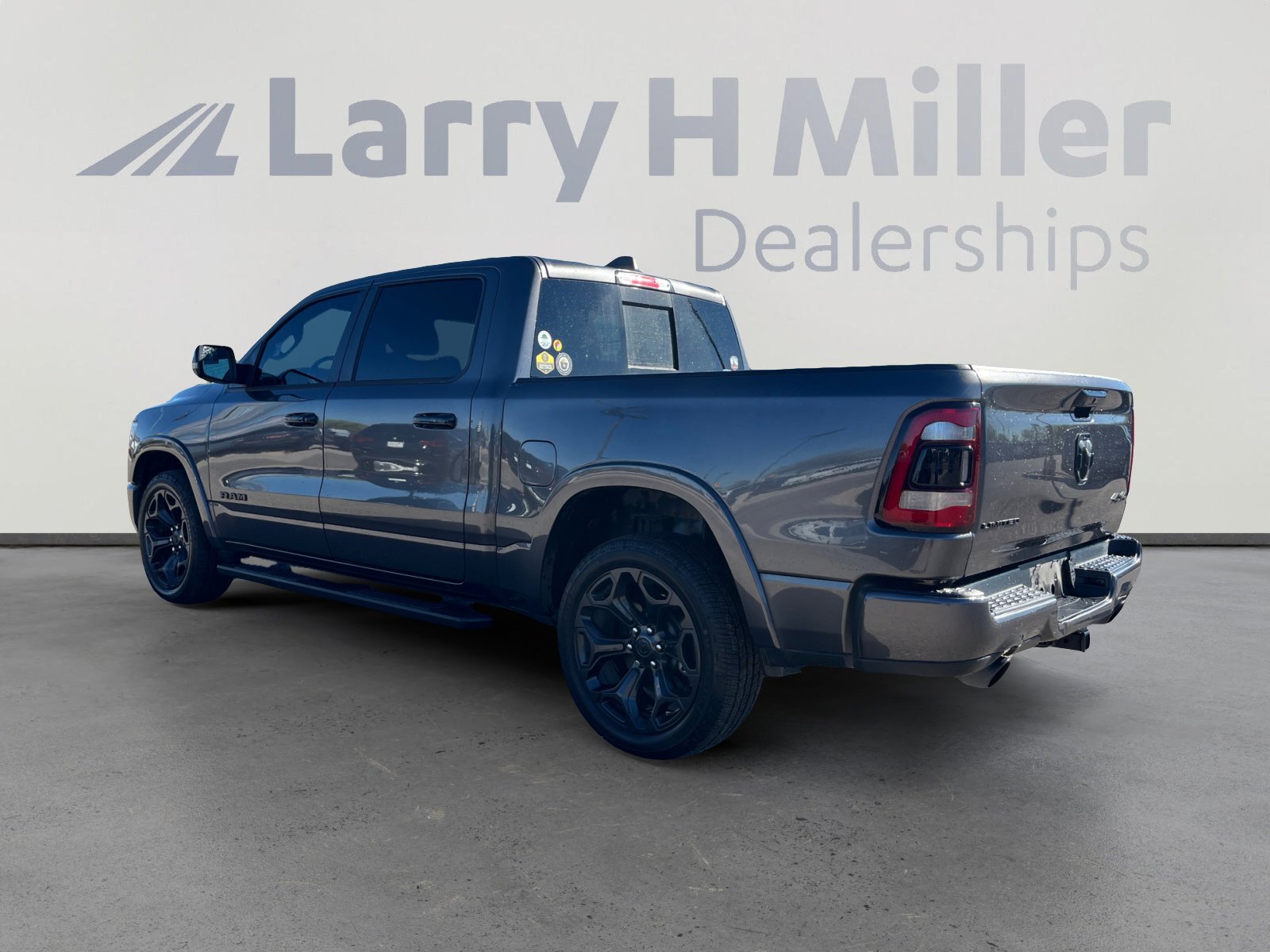 Used 2024 RAM 1500 Limited w/ Night Edition image 3