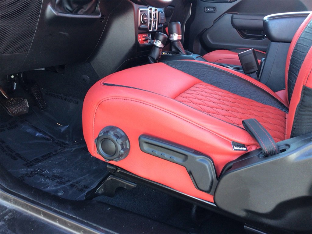 Used 2022 Jeep Wrangler Unlimited Rubicon w/ LED Lighting Group image 18