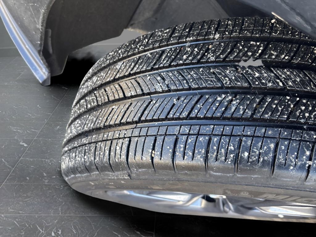 Used 2023 Honda Accord EX image 33