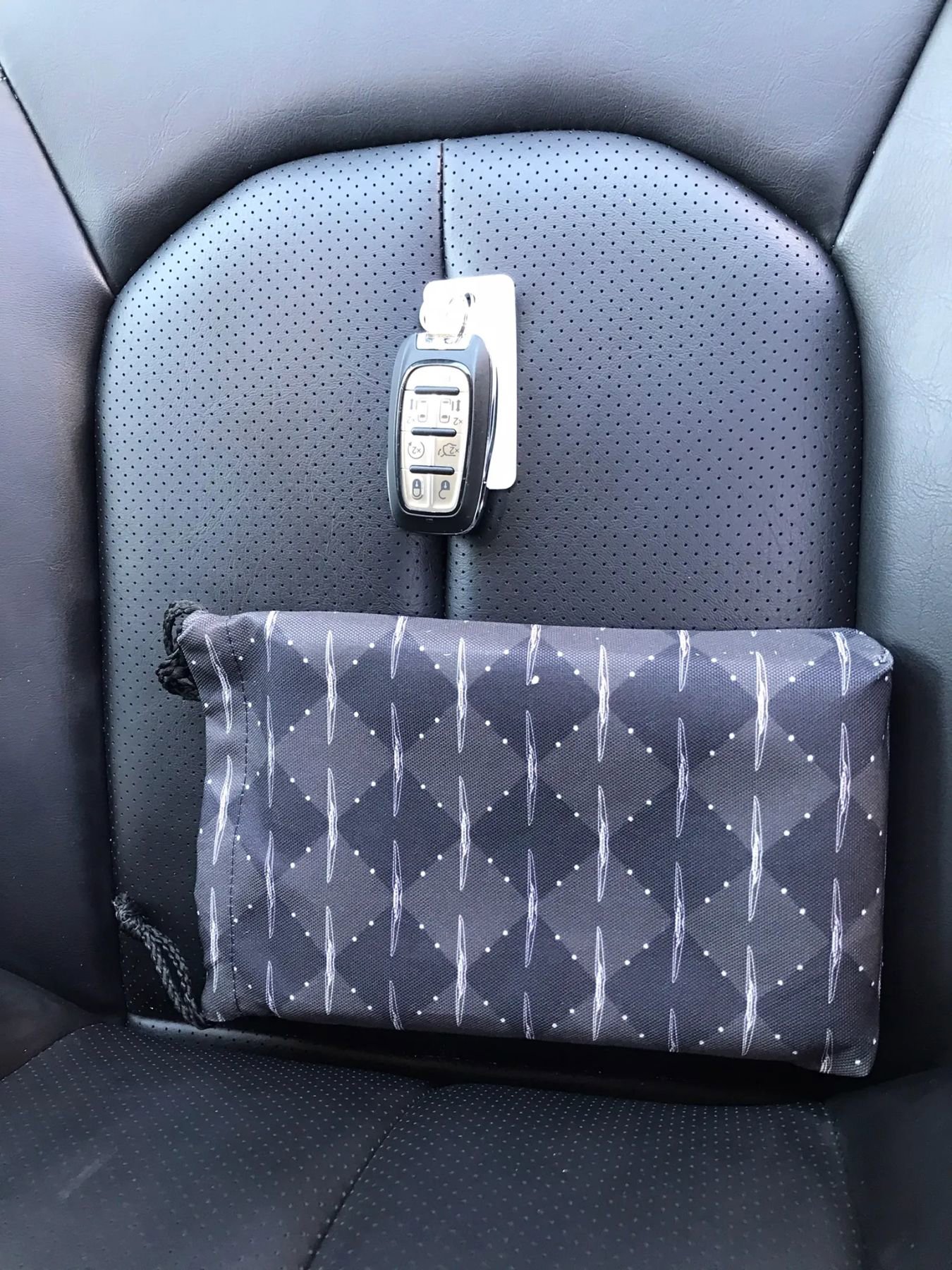 Used 2021 Chrysler Voyager Lxi FWD image 48