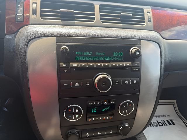 Used 2012 GMC Yukon XL SLT AWD/4WD image 16