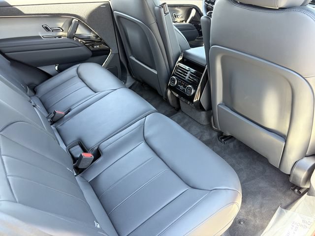 New 2026 Land Rover Range Rover Sport Dynamic SE AWD/4WD image 13