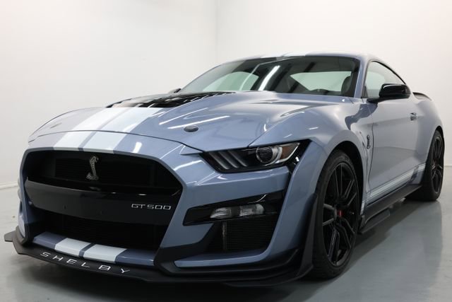 Used 2022 Ford Mustang Shelby GT500 w/ Technology Package RWD image 56
