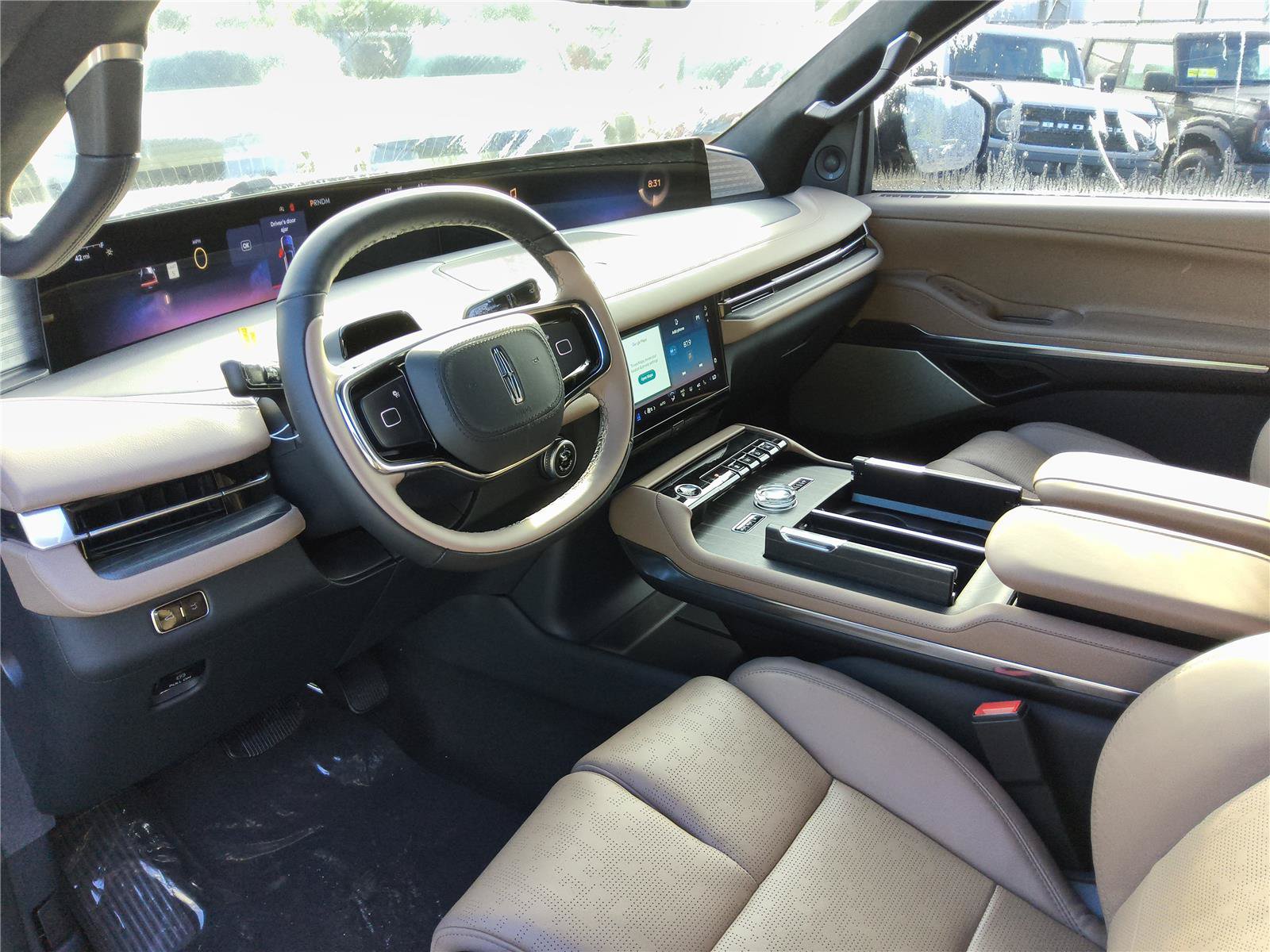 New 2027 Lincoln Navigator Black Label AWD/4WD image 14