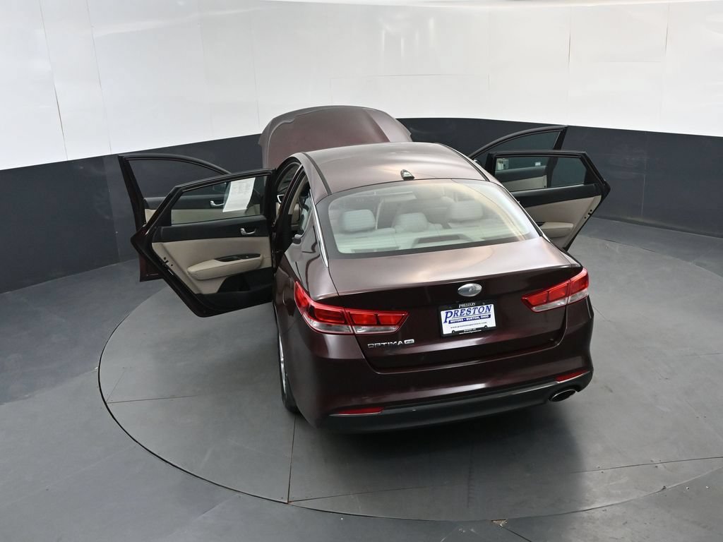 Used 2016 Kia Optima LX FWD image 18