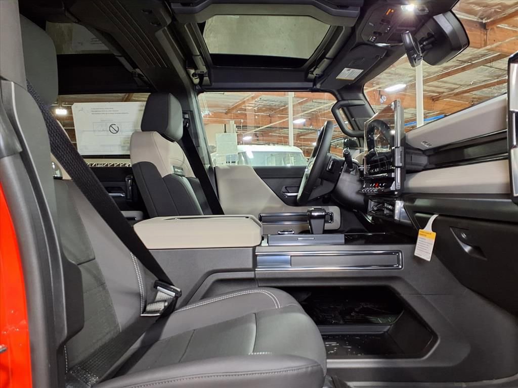 New 2026 GMC Hummer EV 4x4 Crew Cab image 6