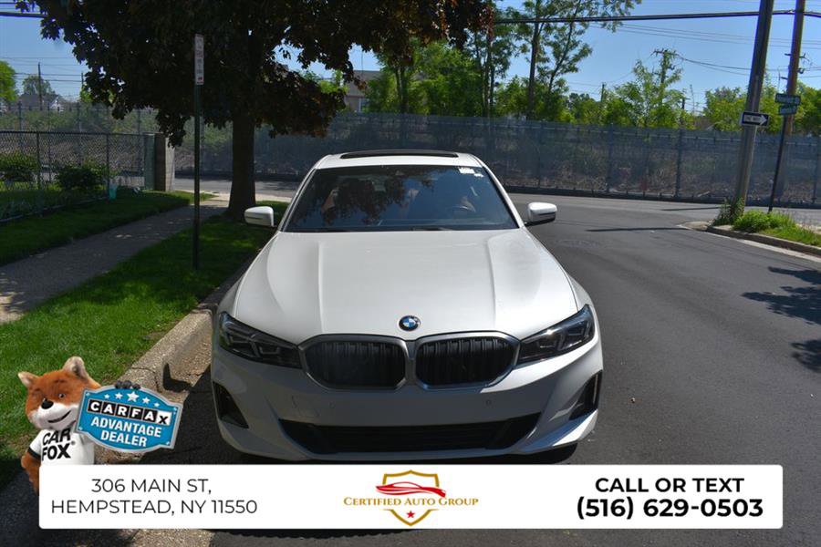 Used 2024 BMW 330i Sedan RWD image 2